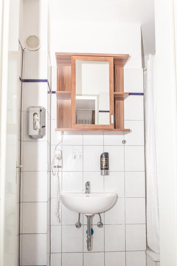 City Pension Storch II โคโลญ ภายนอก รูปภาพ